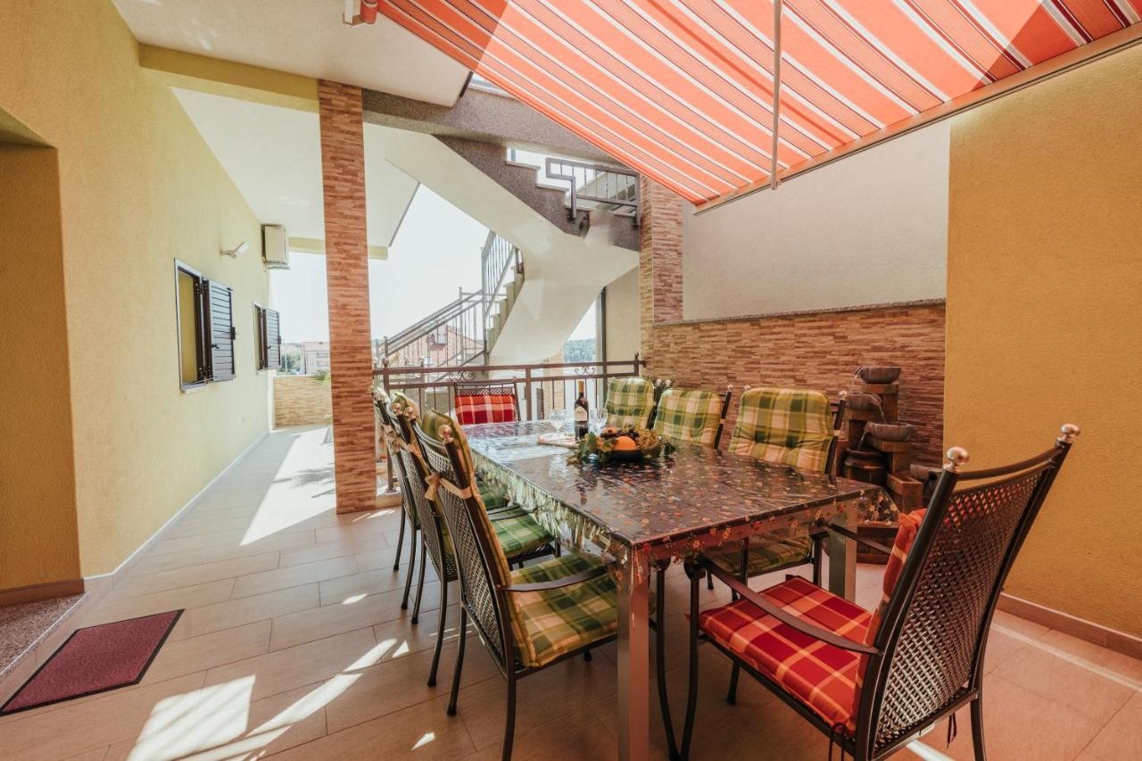 Apartmani Soldan 마카르스카 외부 사진